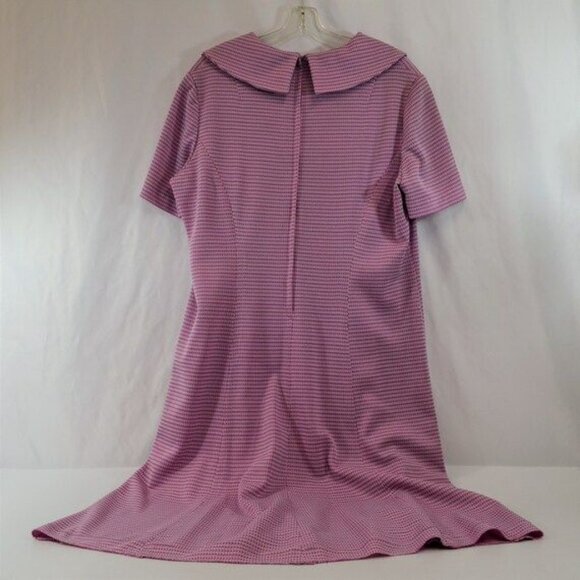 Handmade Houndstooth Pink Shift Dress with Collar Short Sleeves Knit Fabric - Picture 9 of 9